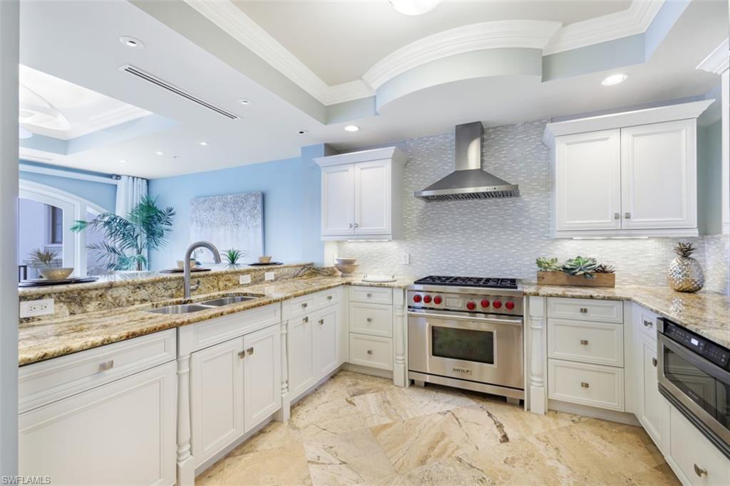 VISTA ROYALE - Residential