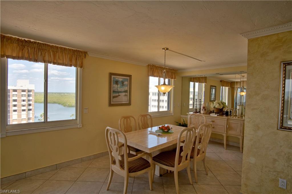 VANDERBILT SURF COLONY - Residential