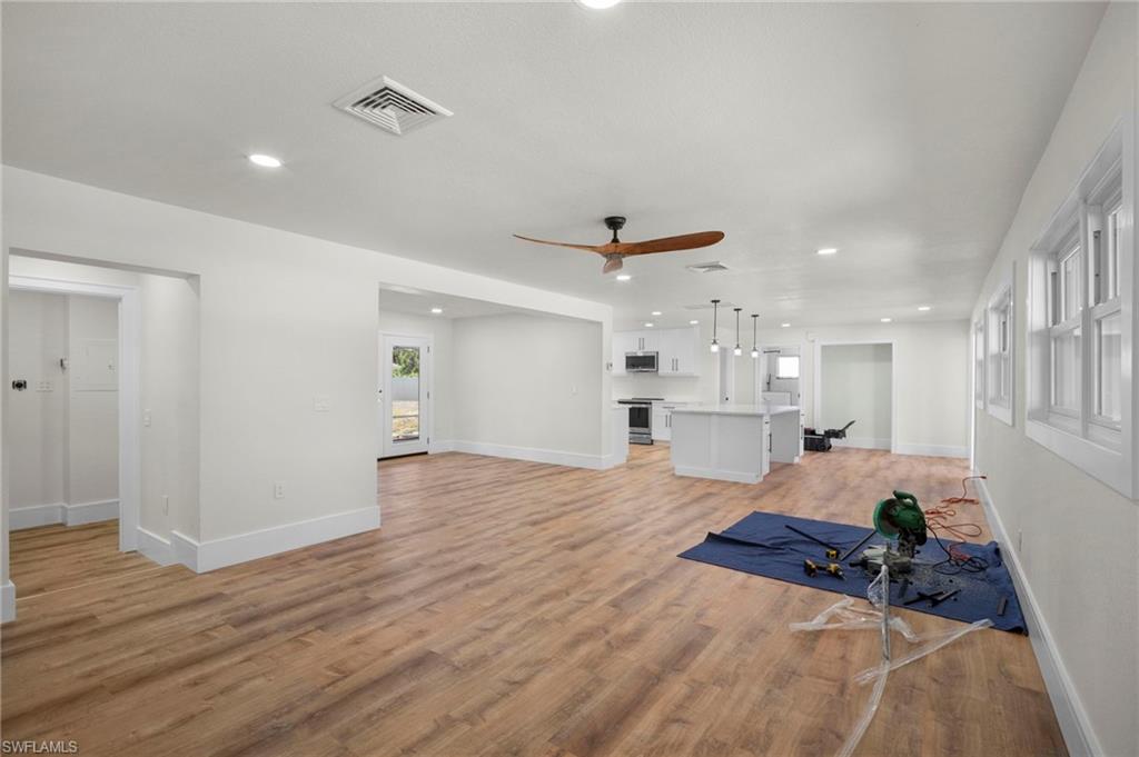 TAMIAMI TERRACE - Residential