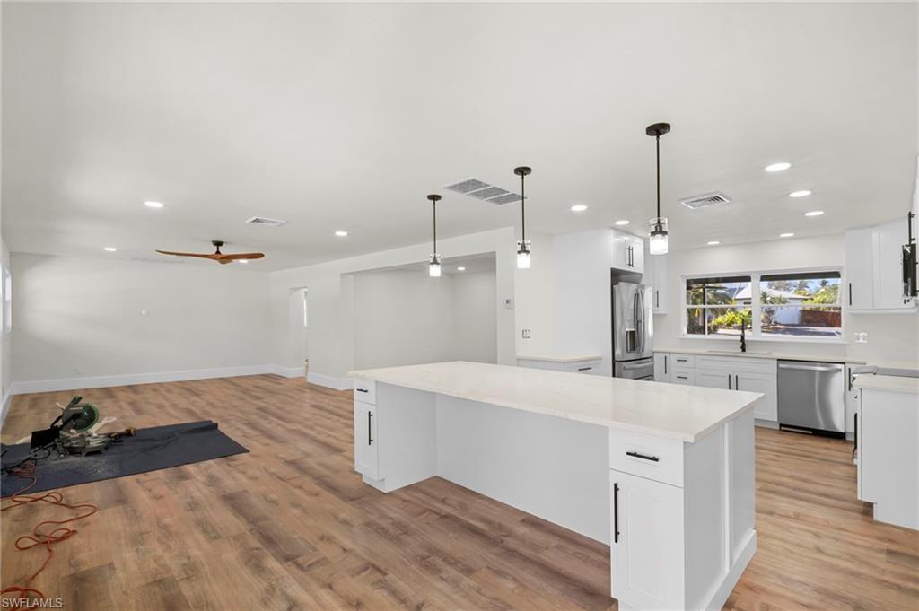 TAMIAMI TERRACE - Residential