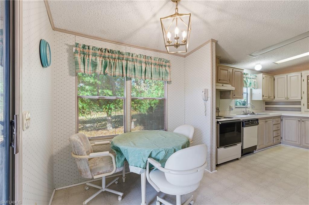 PINE ISLAND VILLAS - Residential