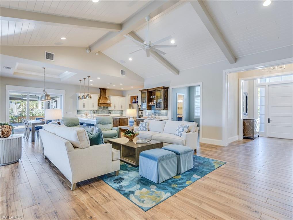 TOWN AND RIVER - Residential