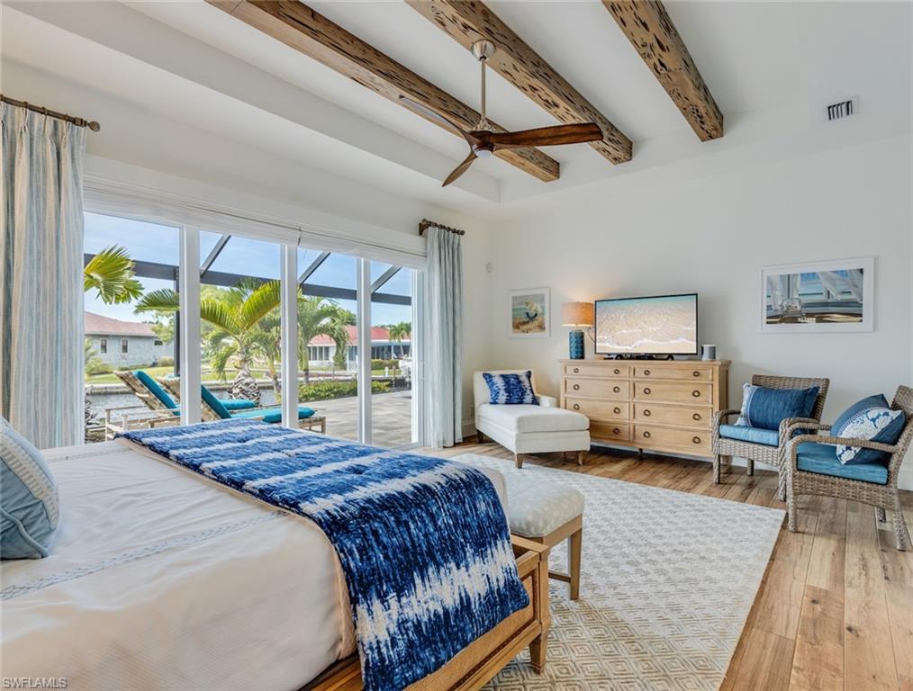 TOWN AND RIVER - Residential