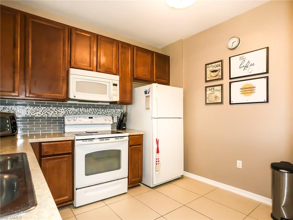 TOWNHOMES OF SAN SIMEON - Residential