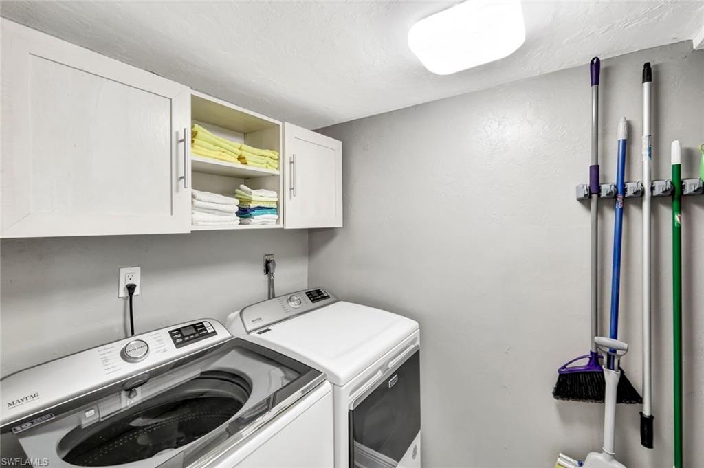 DOVE HOLLOW - Residential