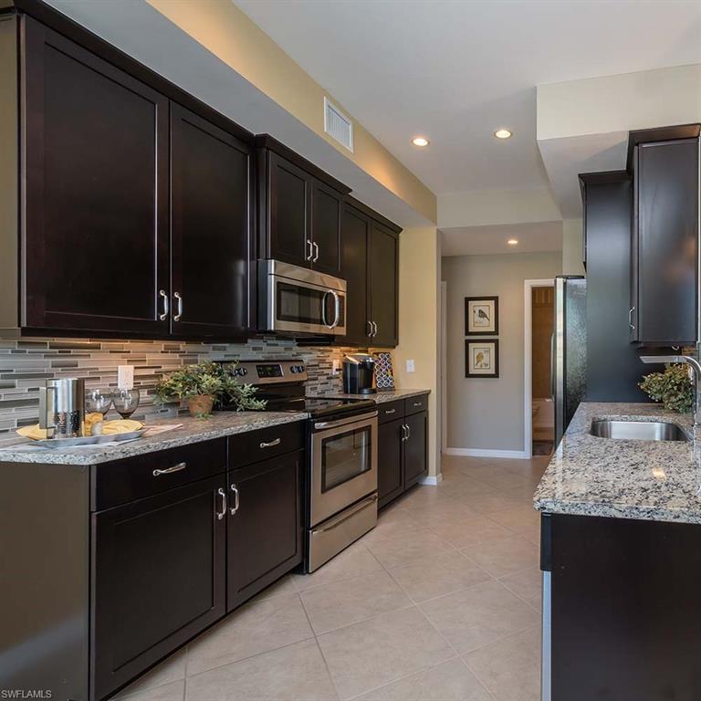 CREEKSIDE PRESERVE - Residential