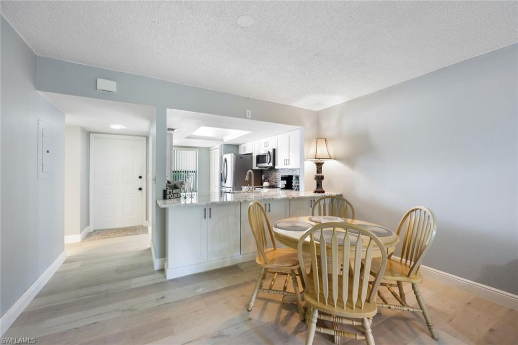 PARKSIDE CONDO - Residential