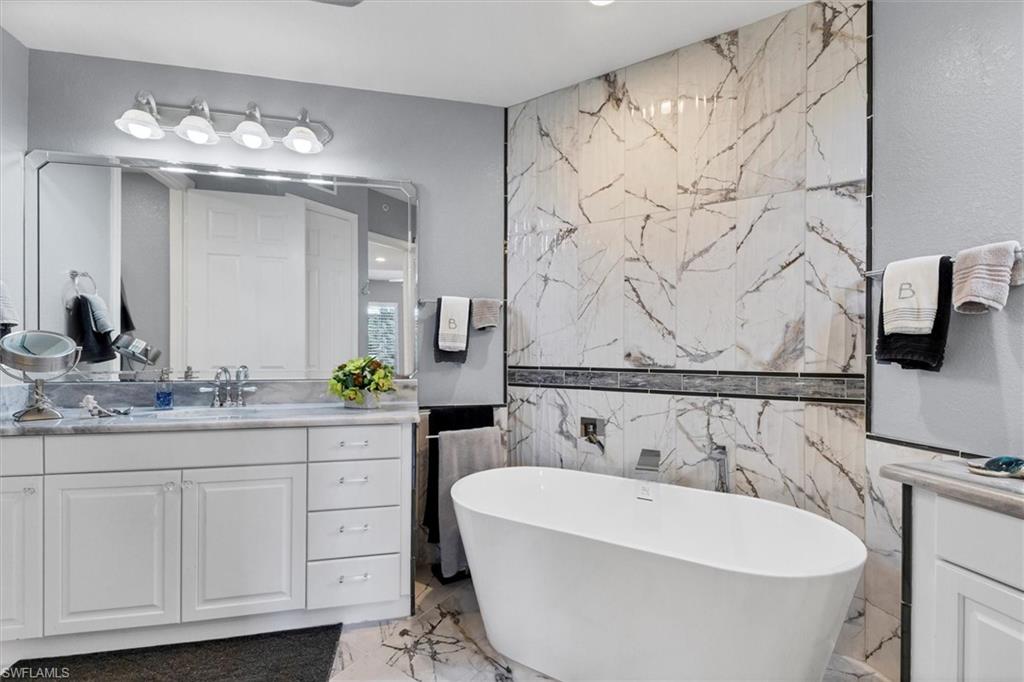 BOCA LAGO - Residential