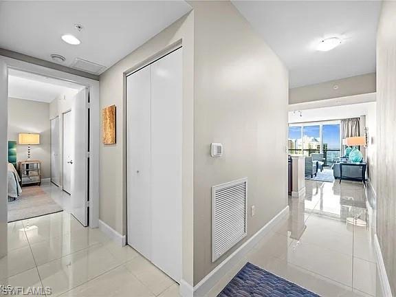 OASIS OF FORT MYERS - Residential Lease