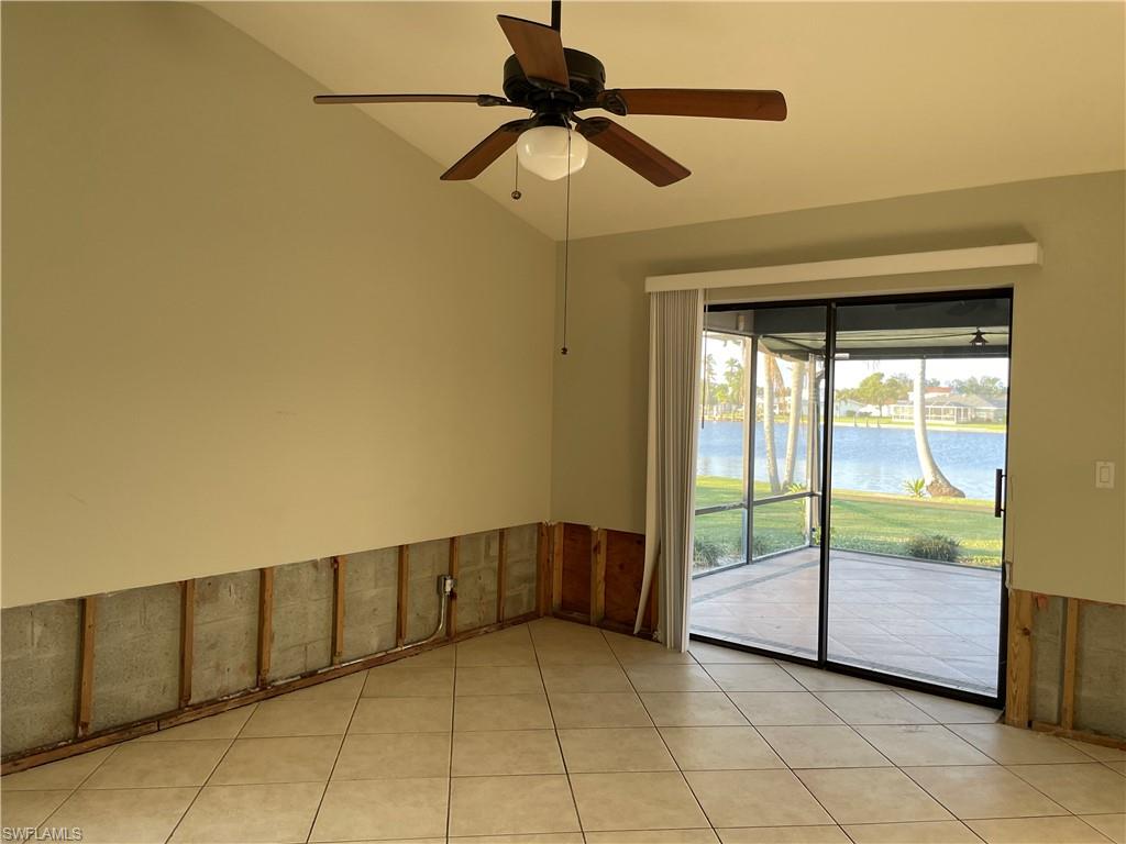 FORT MYERS SHORES - Residential