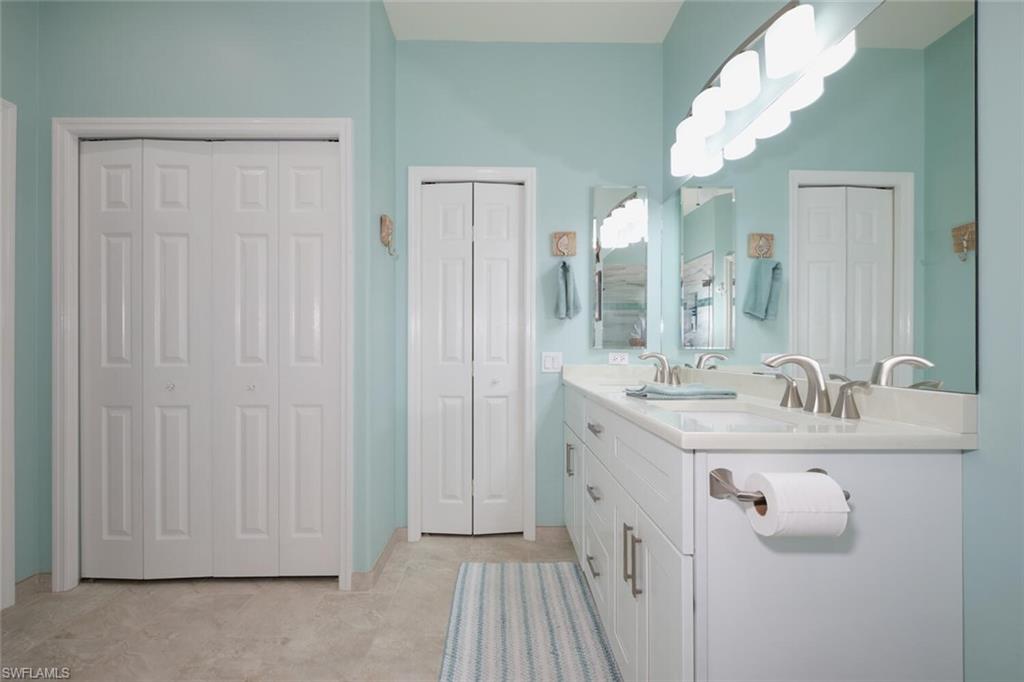 SOMMERSET VILLAS - Residential