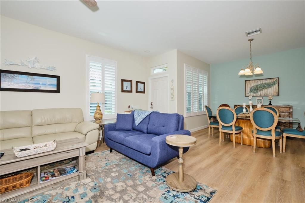 SOMMERSET VILLAS - Residential