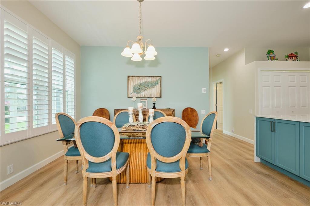 SOMMERSET VILLAS - Residential