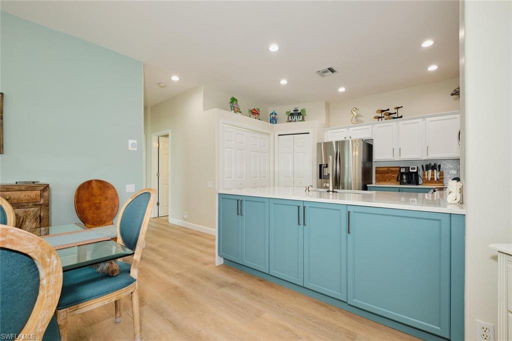 SOMMERSET VILLAS - Residential