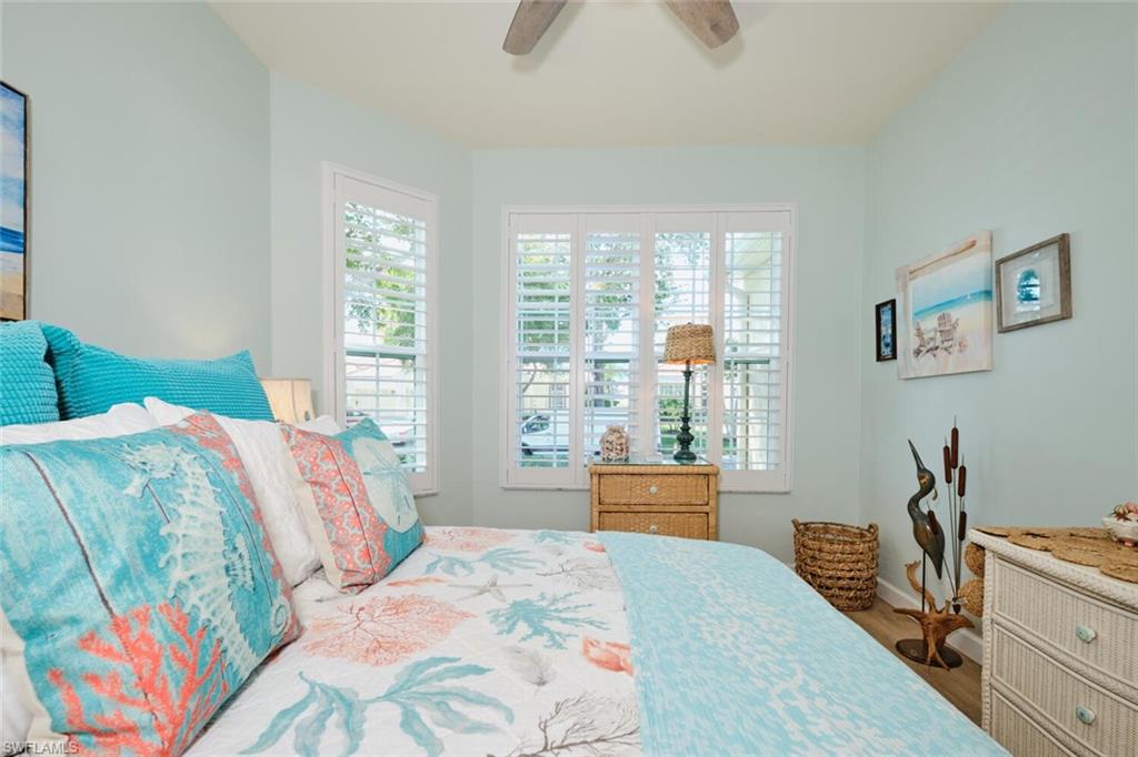 SOMMERSET VILLAS - Residential