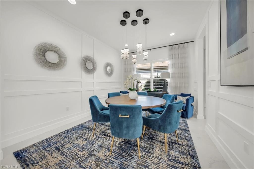 VALENCIA TRAILS - Residential