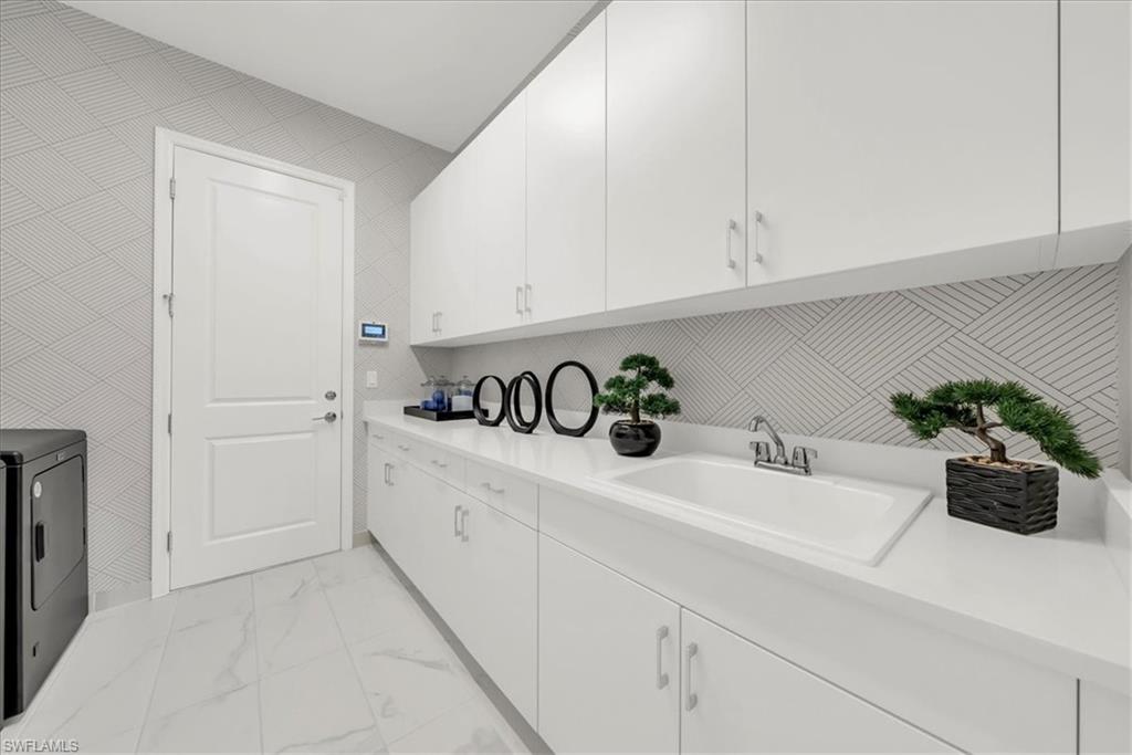 VALENCIA TRAILS - Residential