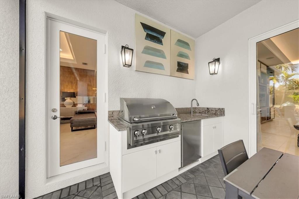 VALENCIA TRAILS - Residential