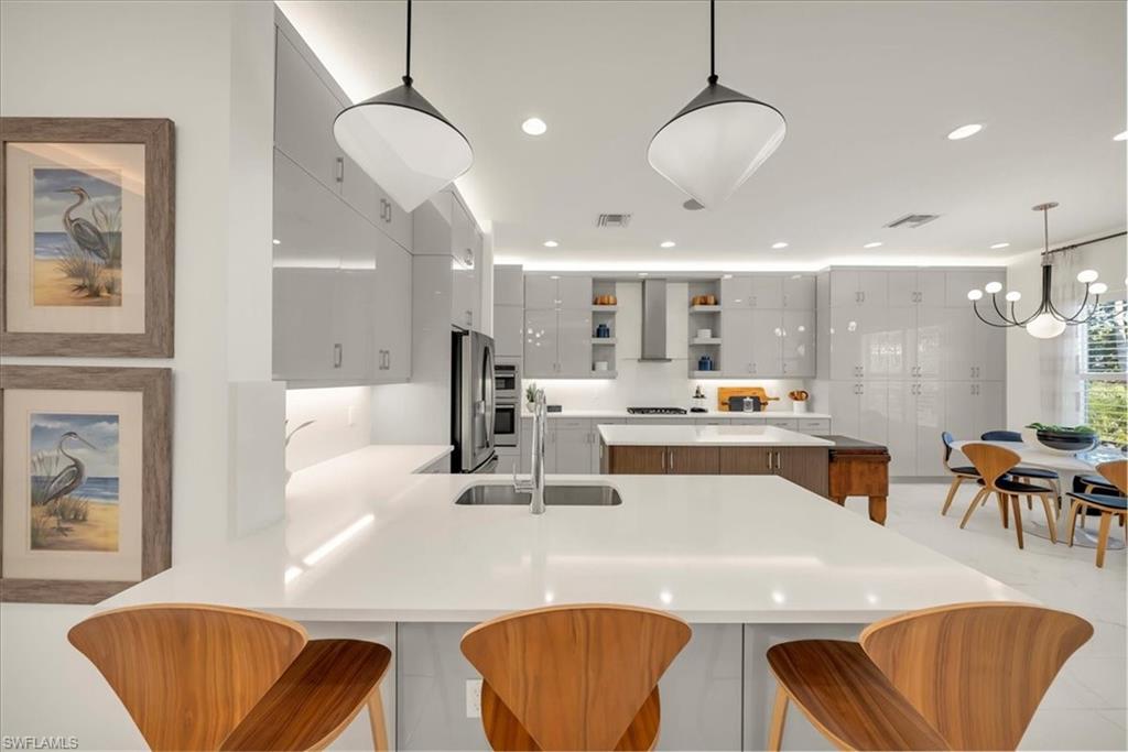 VALENCIA TRAILS - Residential