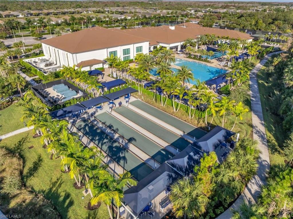 VALENCIA TRAILS - Residential