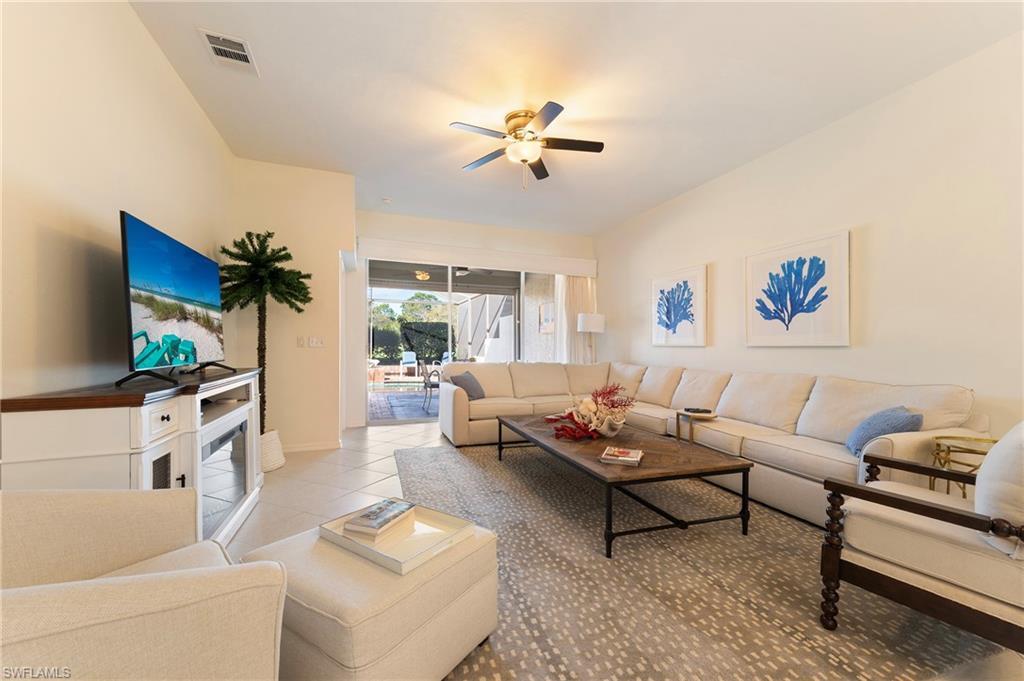 HIGHLAND WOODS VILLAS - Residential