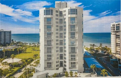 4041 Gulf Shore BLVD N 108 NAPLES FL 34103