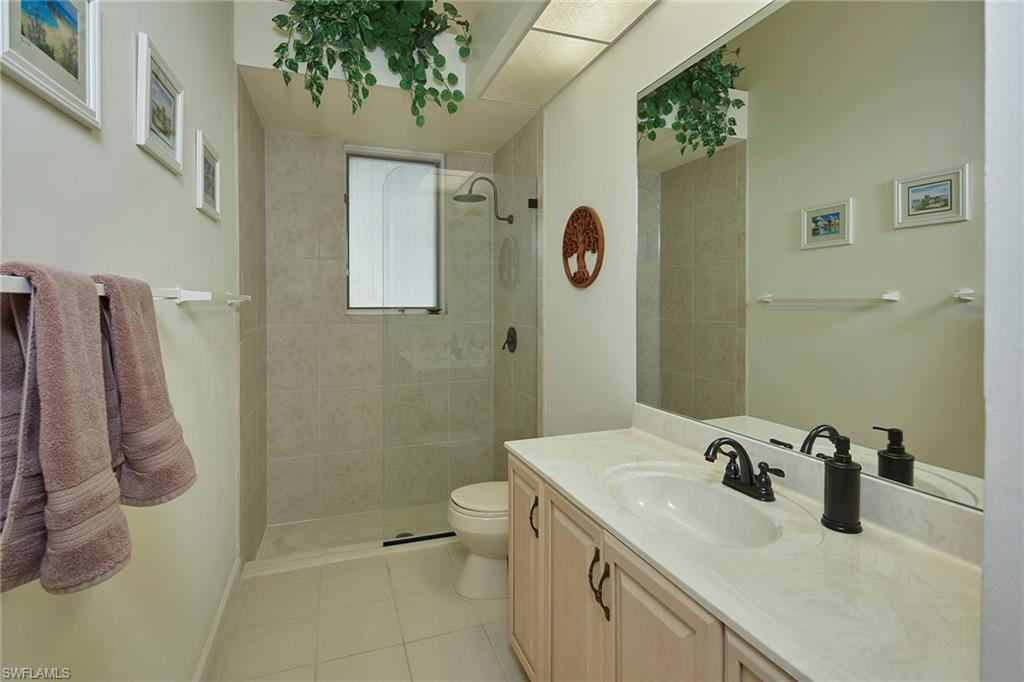 VALLEY OAK - Residential