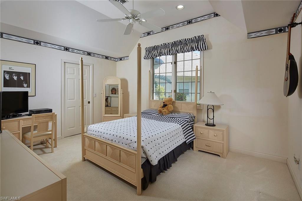 VALLEY OAK - Residential