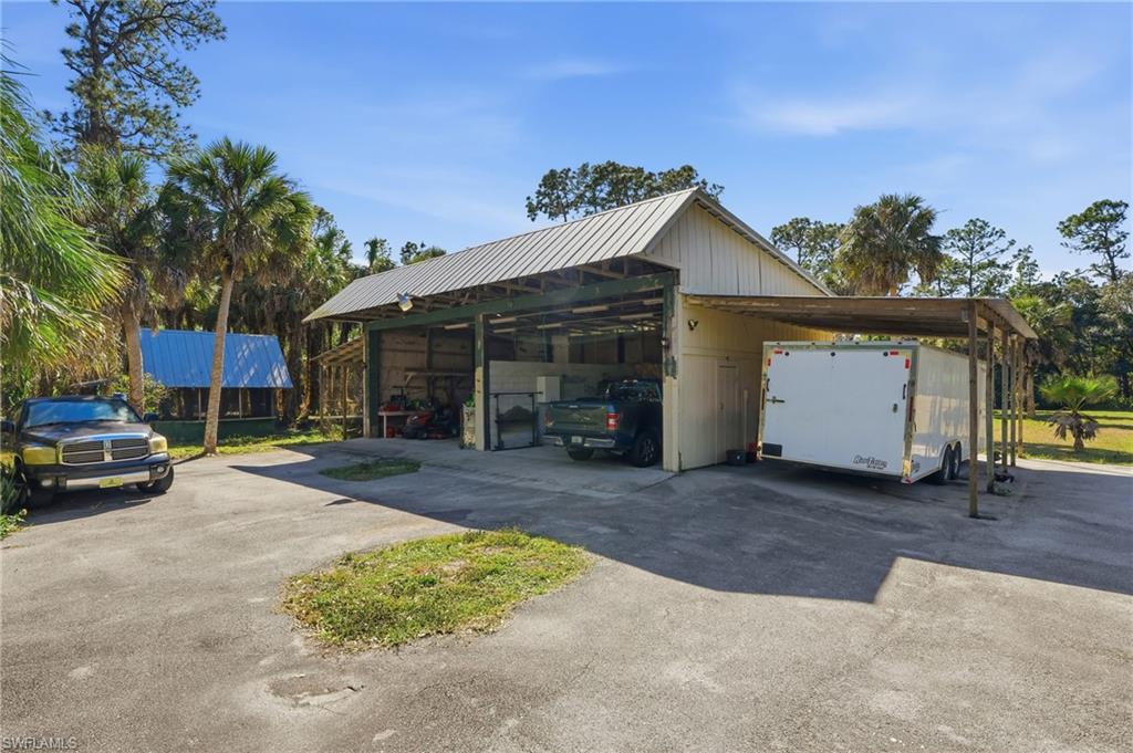 GOLDEN GATE ESTATES - Residential