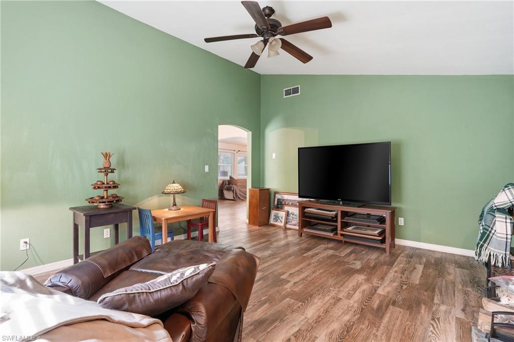 GOLDEN GATE ESTATES - Residential