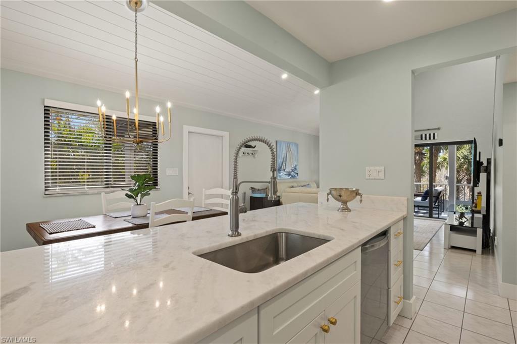 GREENWOOD VILLAGE - Residential