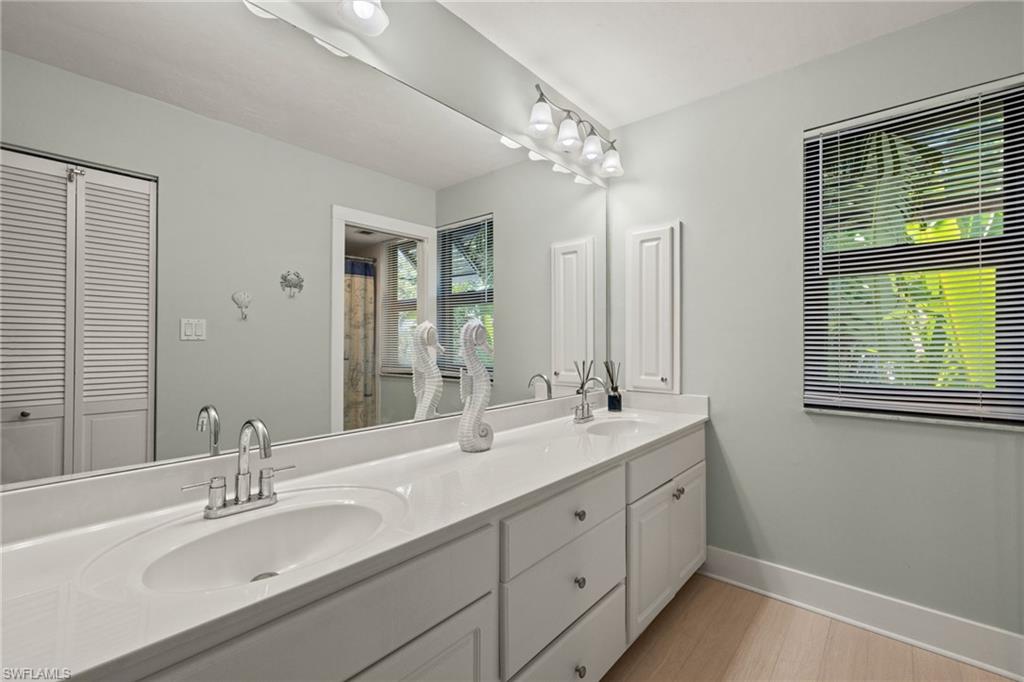 GREENWOOD VILLAGE - Residential