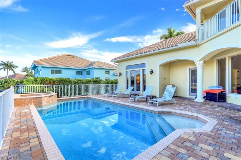 MARCO ISLAND - Residential