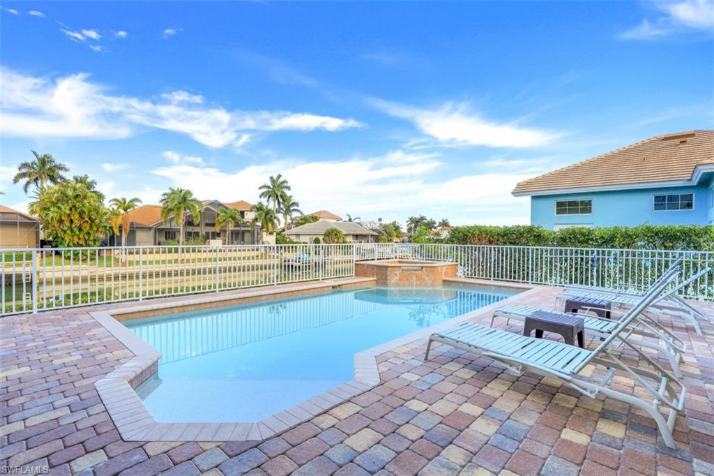 MARCO ISLAND - Residential