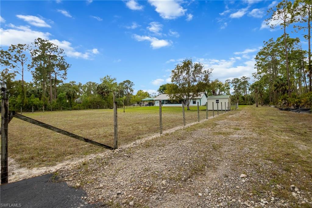 GOLDEN GATE ESTATES - Residential