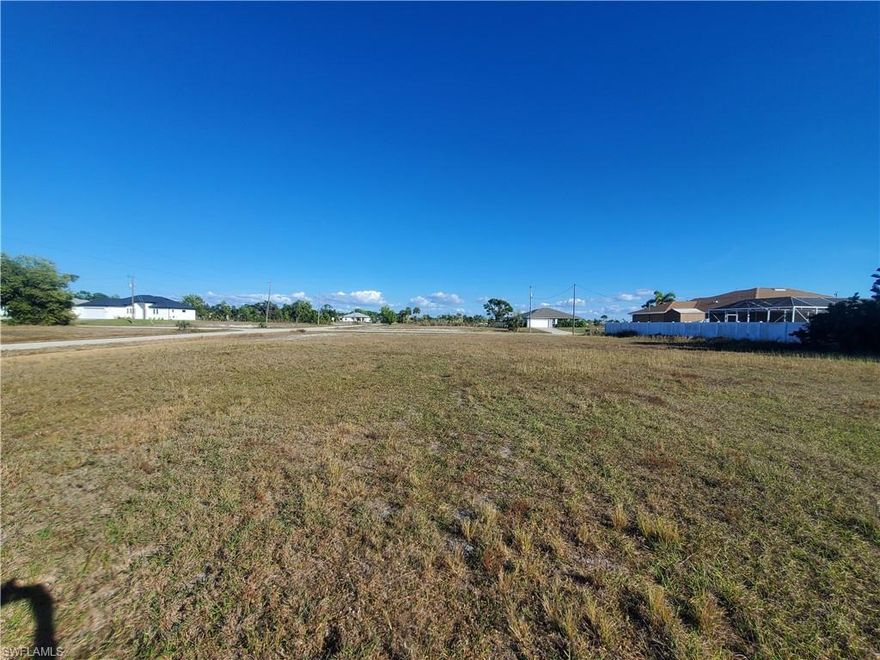 OVERSIZED CLEARED CORNER LOT West of Burnt Store Rd. in the beautiful NW section of Cape Coral. Build your dream home, surrounded by peace, tranquility and the natural allure of SW Florida's tropical paradise, yet close to dining, shopping and entertainment. 1 Block from Tranquility Lake, minutes to Crystal Lake Park, golfing, fishing, gulf access boat ramp. The NW is home to the upcoming Seven Islands, with shopping, marina,
cafes, pools and events. NOW IS THE TIME TO BUY! DON'T WAIT UNTIL IT IS TOO LATE!