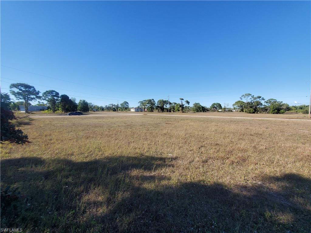 CAPE CORAL - Land