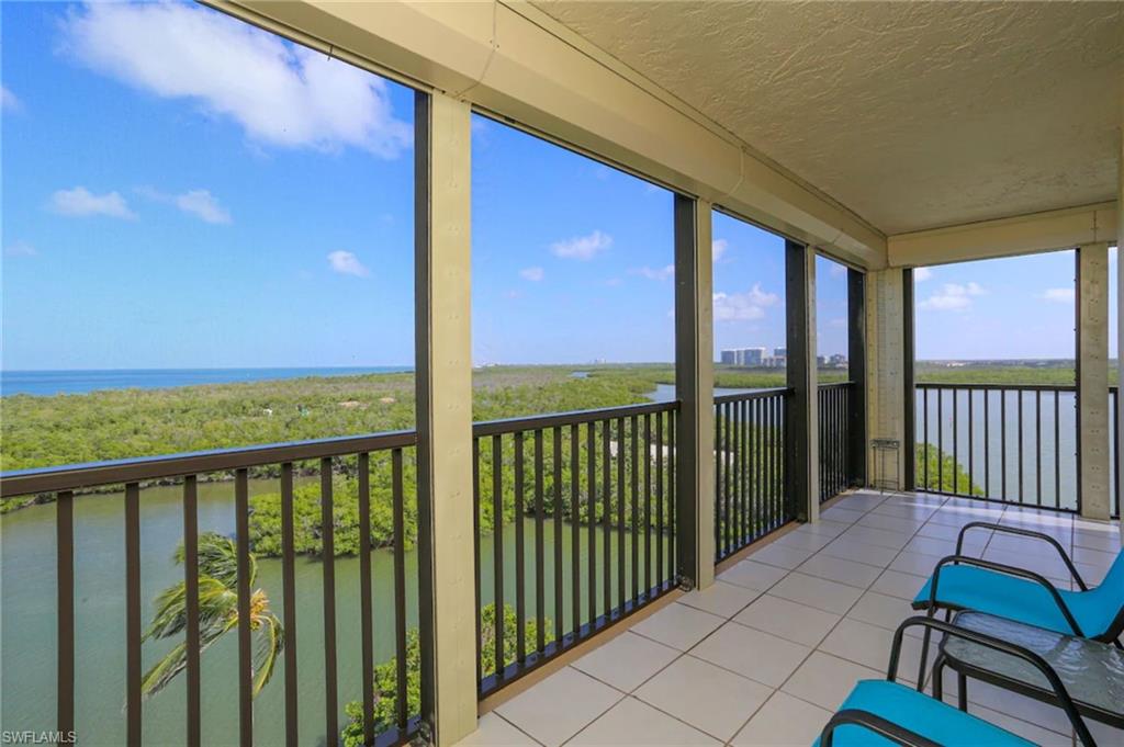 VANDERBILT SURF COLONY - Residential Lease