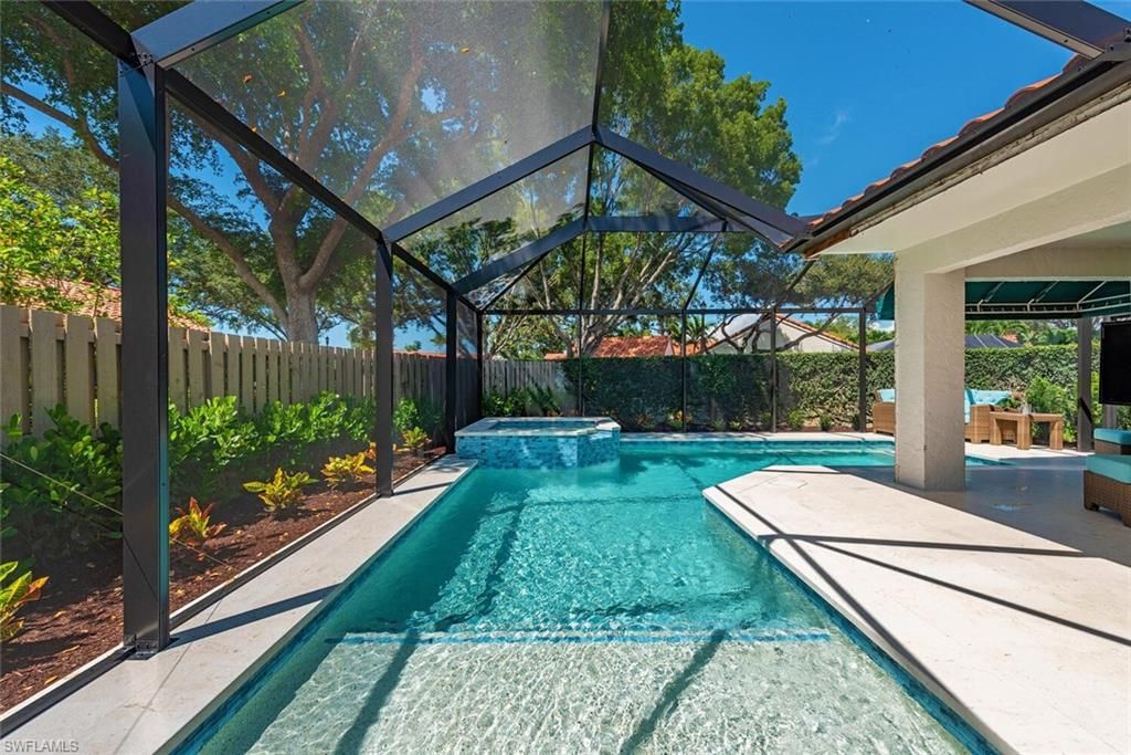 Photo of 748 Reef Point CIR, NAPLES, FL 34108 (MLS # 225075468)