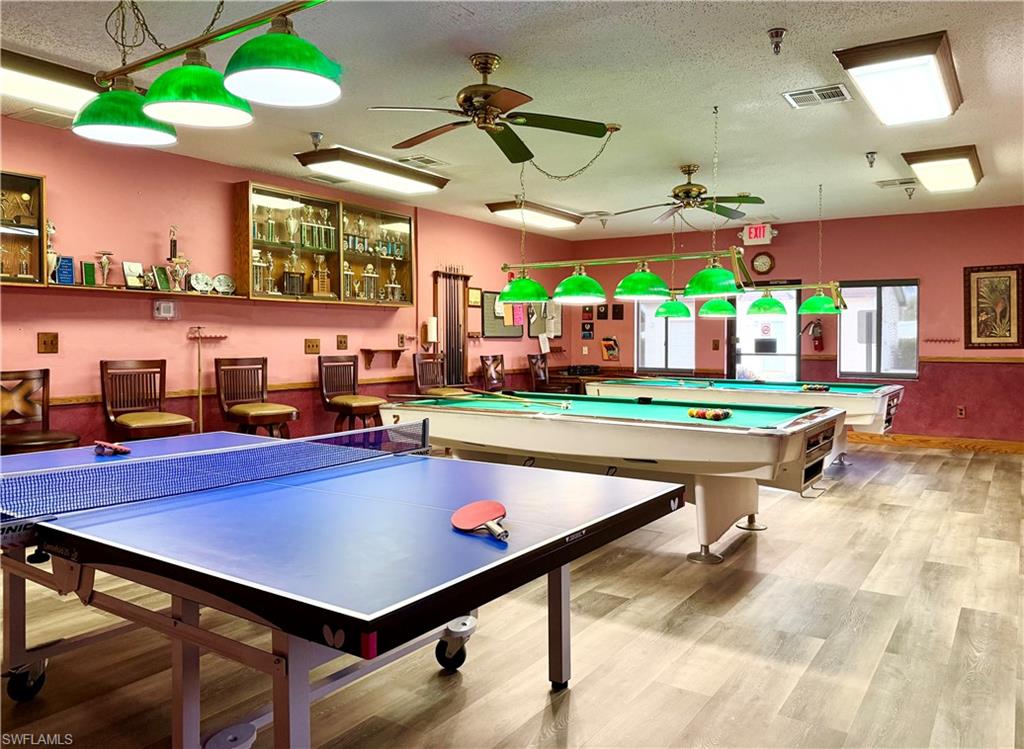 IMPERIAL WILDERNESS - Land