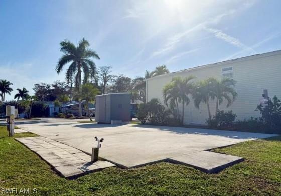 IMPERIAL WILDERNESS - Land