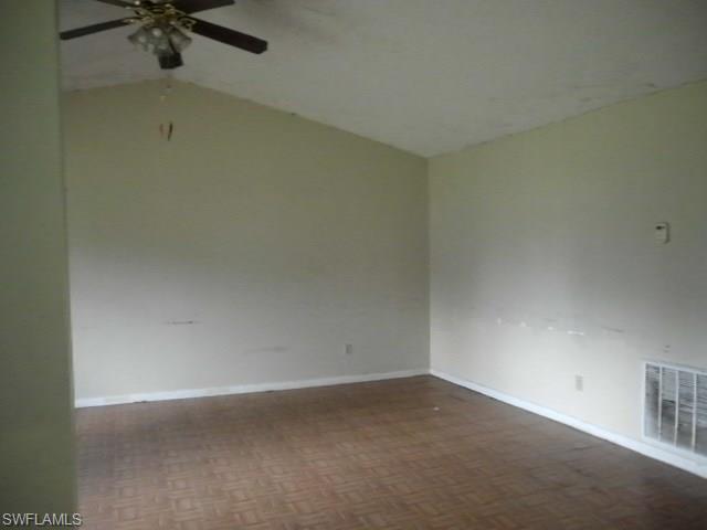 MONTURA - Residential