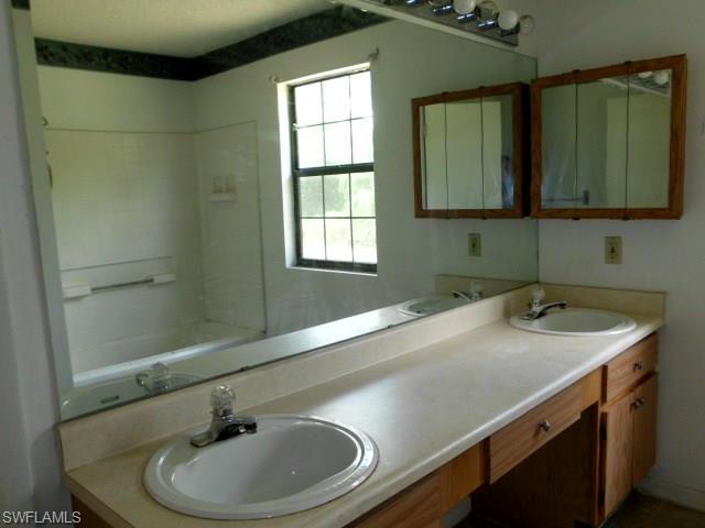 MONTURA - Residential