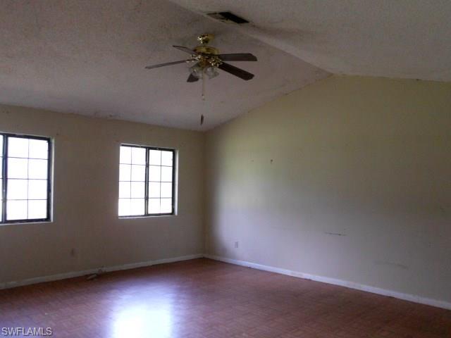 MONTURA - Residential