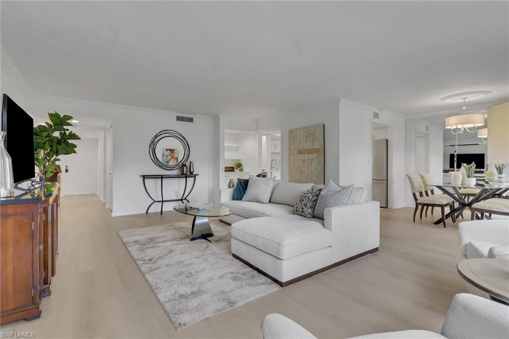 5954 PELICAN BAY BLVD 212