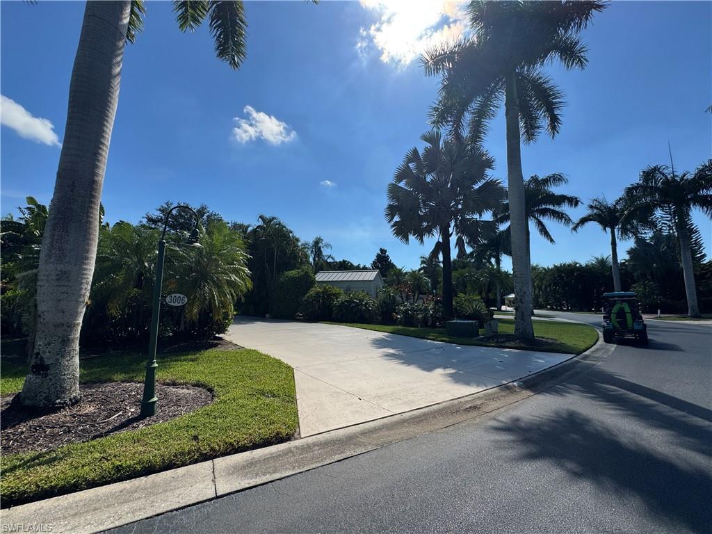 RIVERBEND MOTORCOACH RESORT - Land