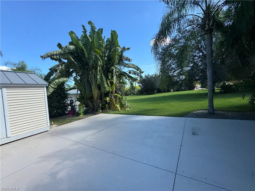 RIVERBEND MOTORCOACH RESORT - Land