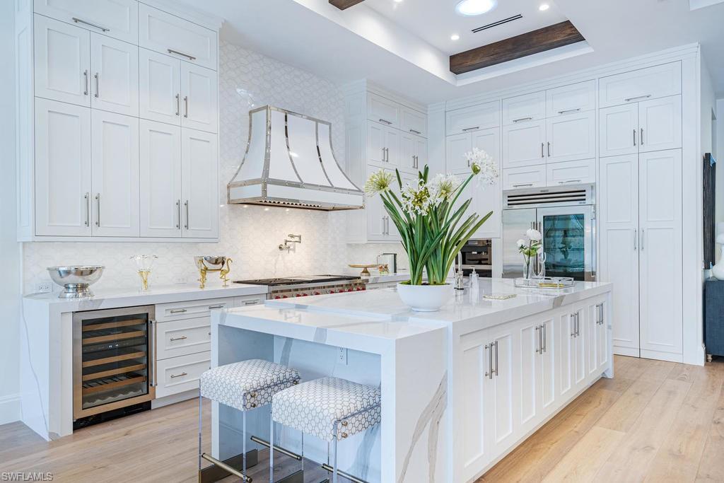 OLDE NAPLES - Residential