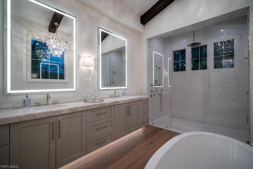 OLDE NAPLES - Residential