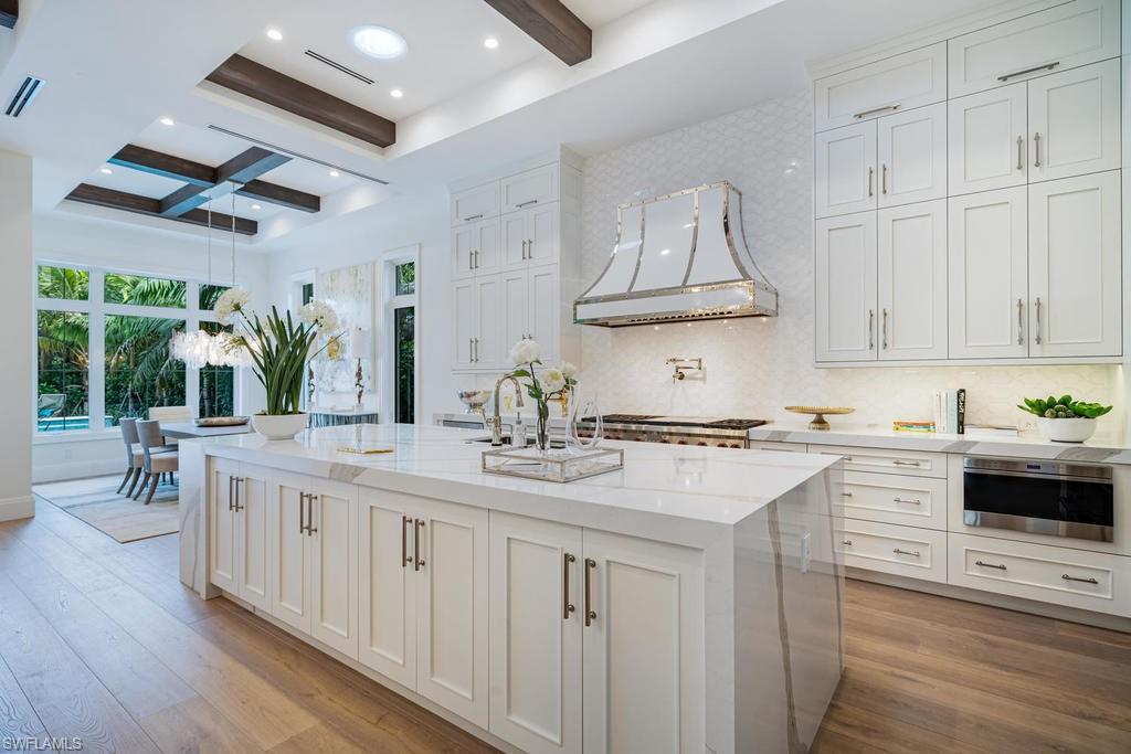 OLDE NAPLES - Residential